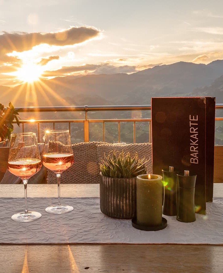 Gut essen f&uuml;r unsere Hotelg&auml;ste und f&uuml;r Besucher im &agrave; la carte Restaurant SternAlm